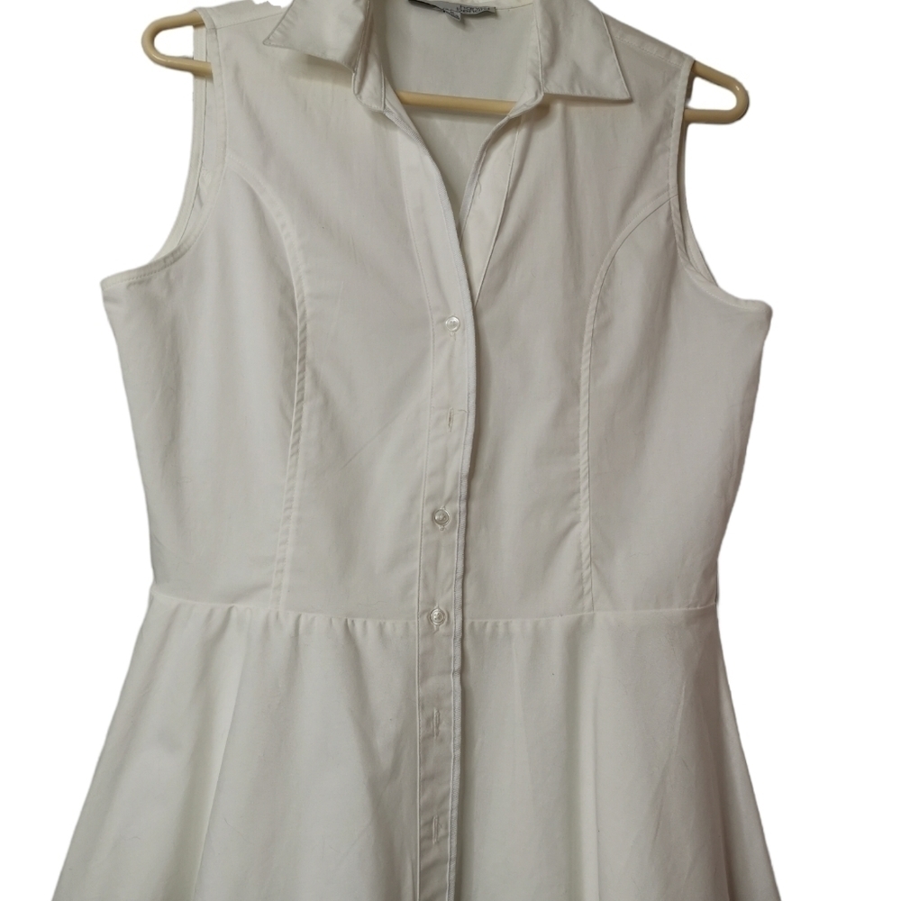 Harve Benard White flared top